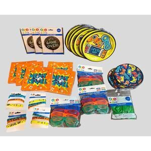 25 Pc Video Game Birthday Party Supplies Bundle Balloons Plates Napkins Favors